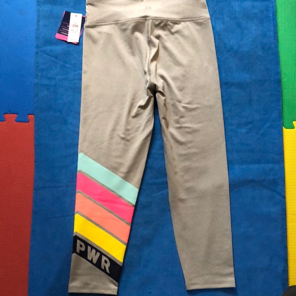 GAPFit Capri Girls Leggings - Picture 7 of 7